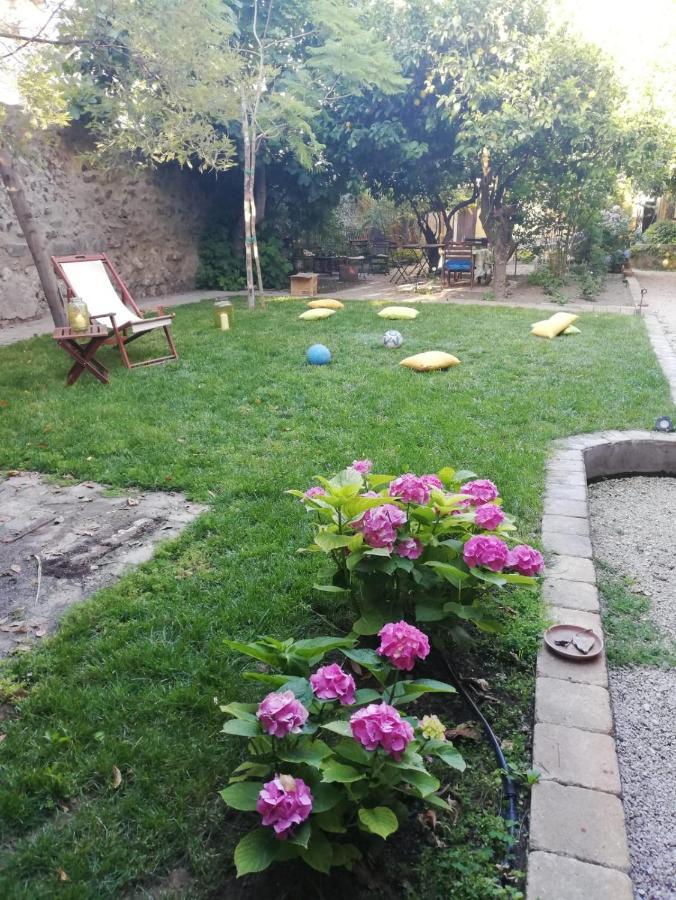 Il Giardino Di Tonia - Oplontis Guest House - Bed & Garden - 토레 안눈치아타 외부 사진