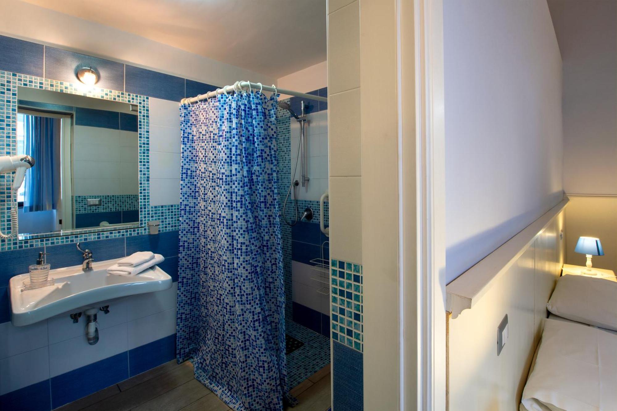 Il Giardino Di Tonia - Oplontis Guest House - Bed & Garden - 토레 안눈치아타 외부 사진